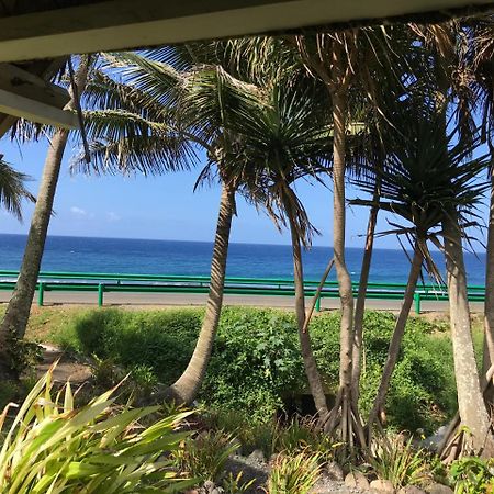 Tanna Iwaru Beach Bungalows Acomodação com café da manhã Exterior foto