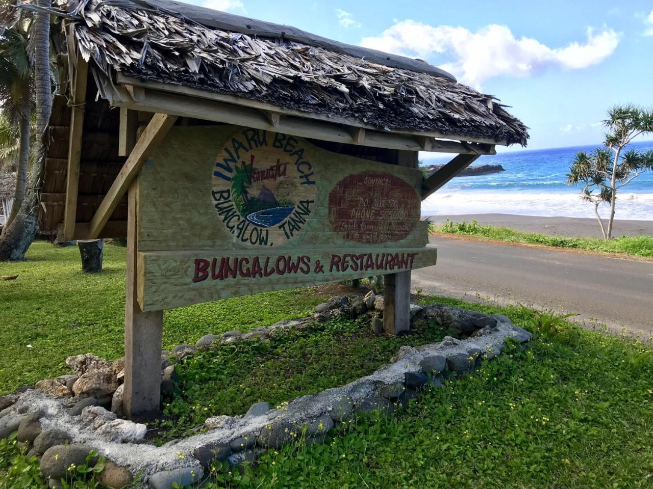 Tanna Iwaru Beach Bungalows Acomodação com café da manhã Exterior foto